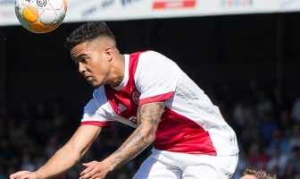 ‘Kleine Kluivert’ gevangen in een web