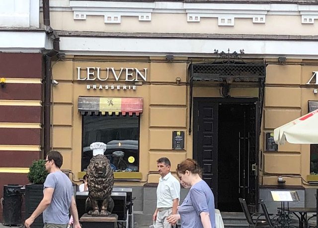 Duivels dagboek 5 juli Kazan: Brasserie Leuven