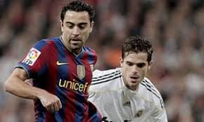 BIJ HET AFSCHEID VAN XAVI, EEN HERINNERING AAN ZIJN BESTE MATCH OP 2 MEI 2009: REAL – BARCA 2-6 – RW