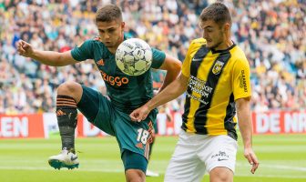 Ajax tussen zorg en hoop